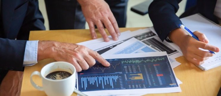 حقوق و دستمزد